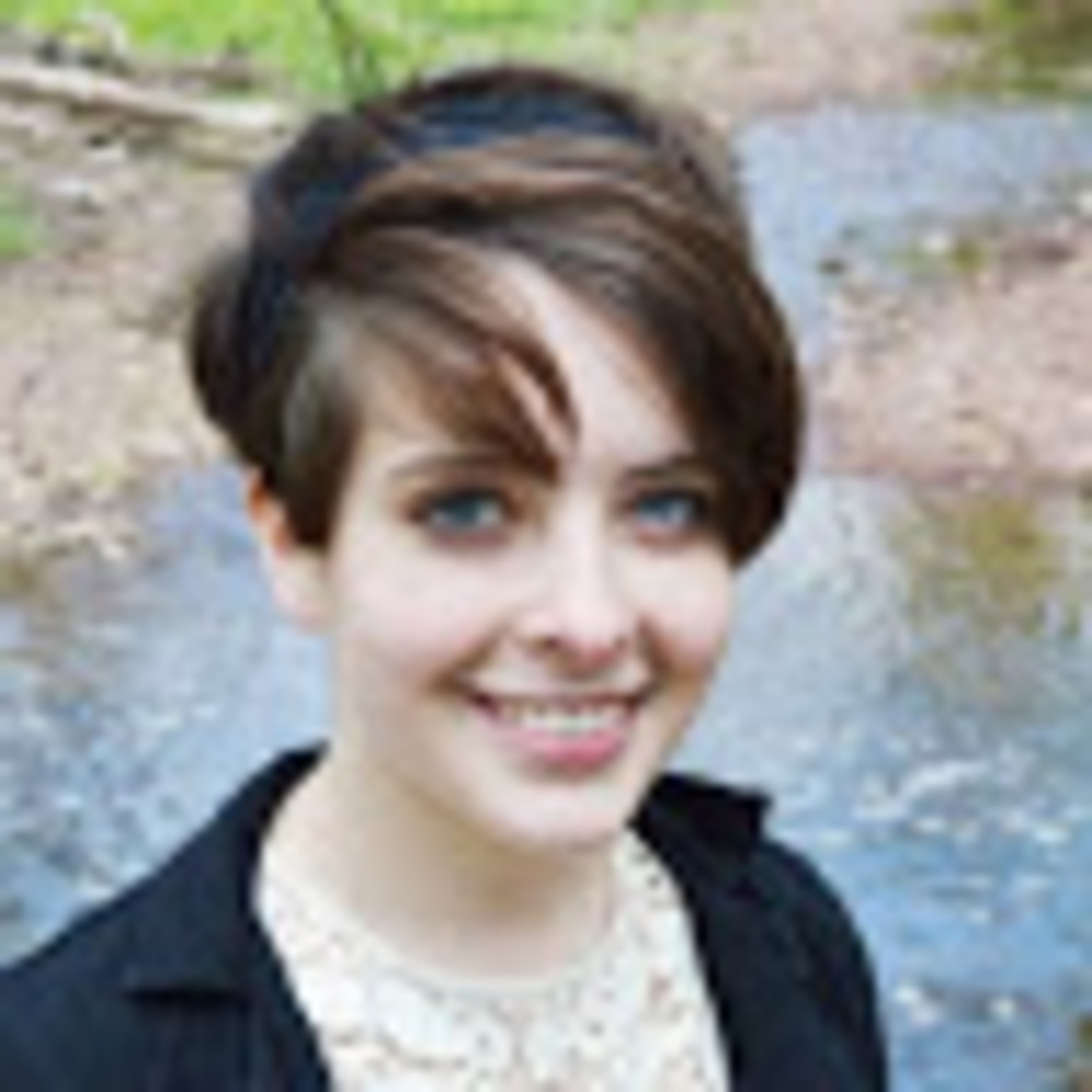 Meet your Posher, Abigail